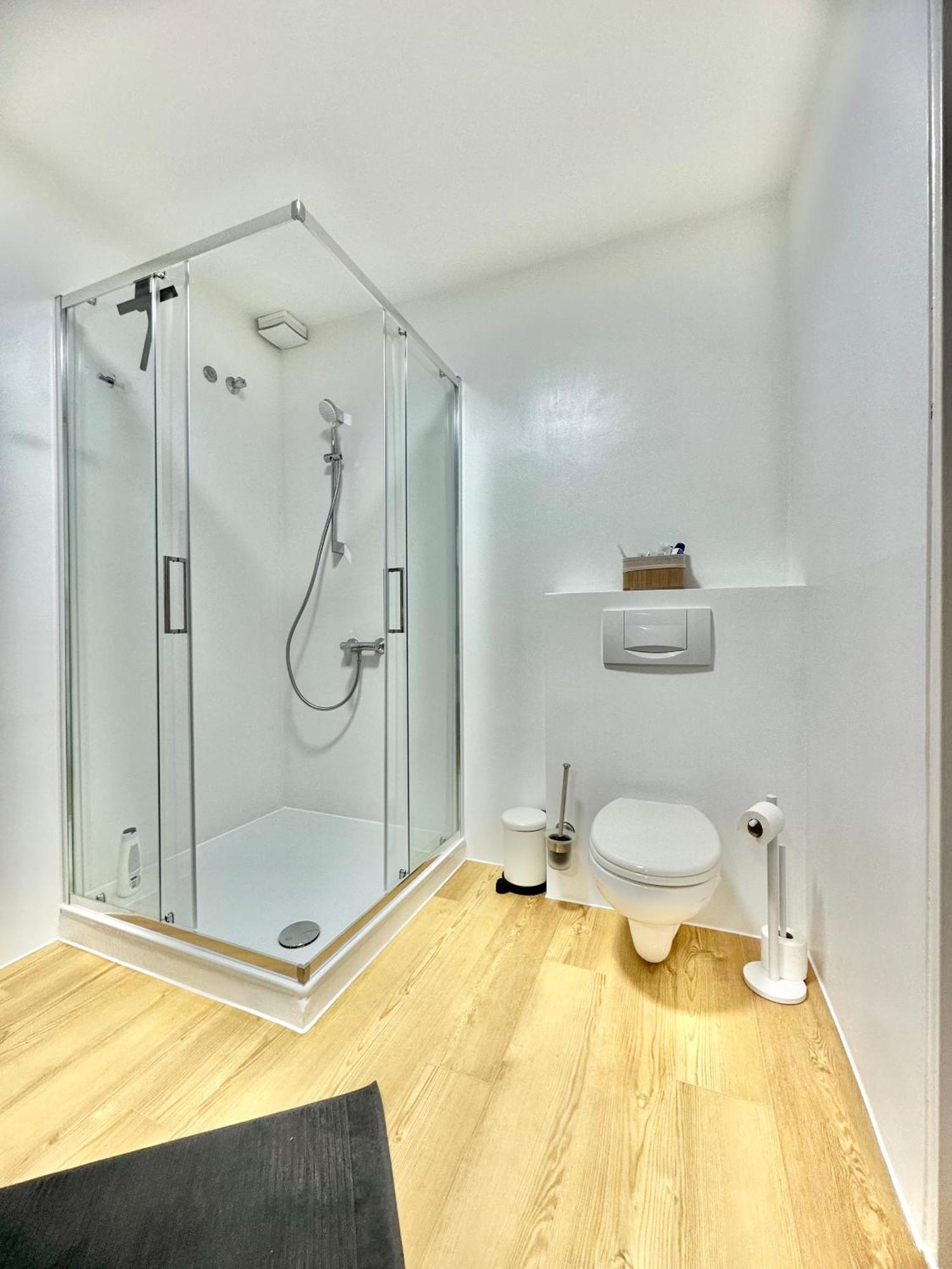 City-Apartment Mit Dachterrasse & Massagesessel In Der Fussgaengerzone K4 Oldenburg Ngoại thất bức ảnh